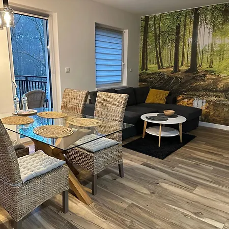 Debowa 8 Lesny Zakatek * 米利奇